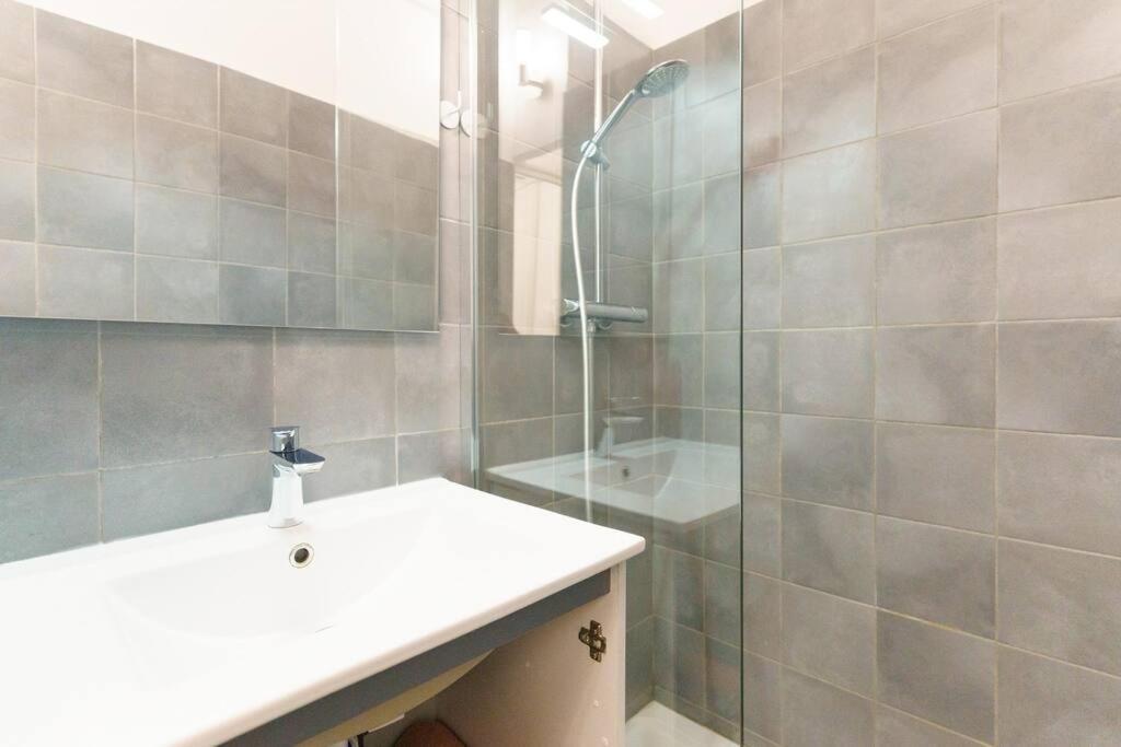 Duplex En Plein Centre Historique Aix En Provence *